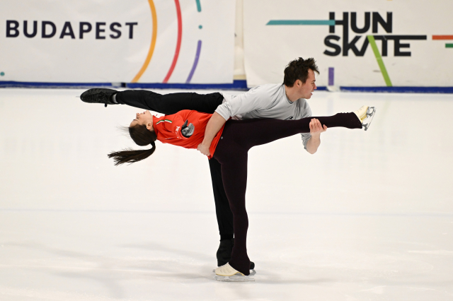 Budapesten edzett az olimpiára készülő műkorcsolya-párosunk (2026.01.21.)