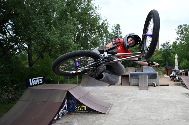 Molnár Noémi BMX-edzése (2026.07.08.)