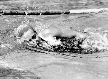Sport - XV. Nyári Olimpia - Úszás