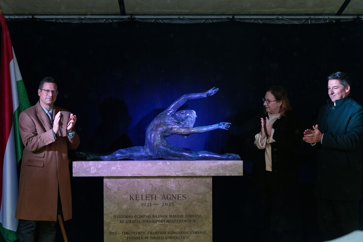 FelavattÃ¡k Keleti Ãgnes szobrÃ¡t Budapest belvÃ¡rosÃ¡ban