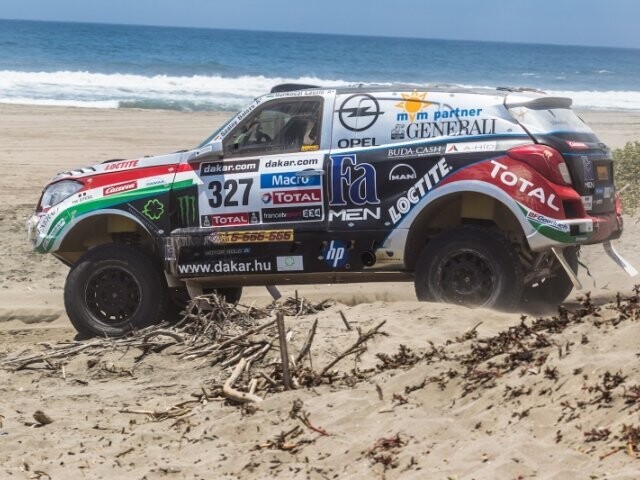 Dakar 2013: Nasszer al-Attijah sikere, Szalay Balázs 19.