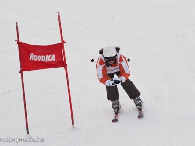 Nyolc sportág a vasárnapi, eplényi Snow Day programján