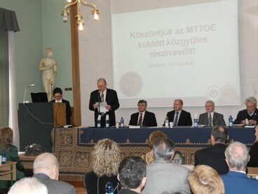Istvánfi Csaba maradt a testnevelő tanárok egyesületének (MTTOE) elnöke