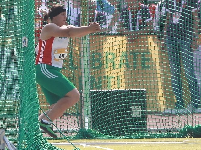 Magyar arany kalapácsvetésben és  2000m akadályfutásban !