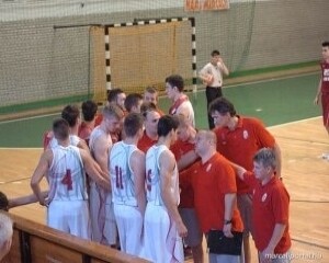 U18-as fiúcsapatunk a 13-16. helyért játszik az Eb-n