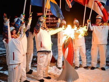 Szocsi 2014: Az északi sarkpontnál járt az olimpiai láng (VIDEÓVAL)