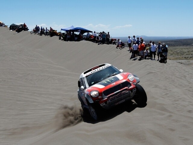 Dakar 2014: Roma és Barreda szakasz győzelme