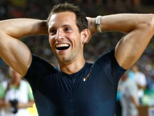 Lavillenie belesérült az újabb rekordkísérletbe