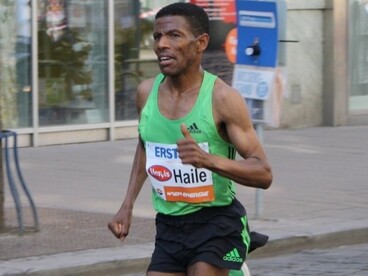 A hétvégi budapesti maratonra buzdít a kétszeres olimpiai bajnok Haile Gebrselassie