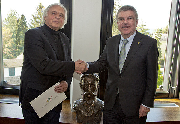 Magyar szobrászművész alkotása Pierre de Coubertinről, Lausanne-ban