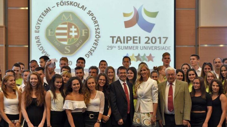 Fogadalmat tett az Universiade-csapat