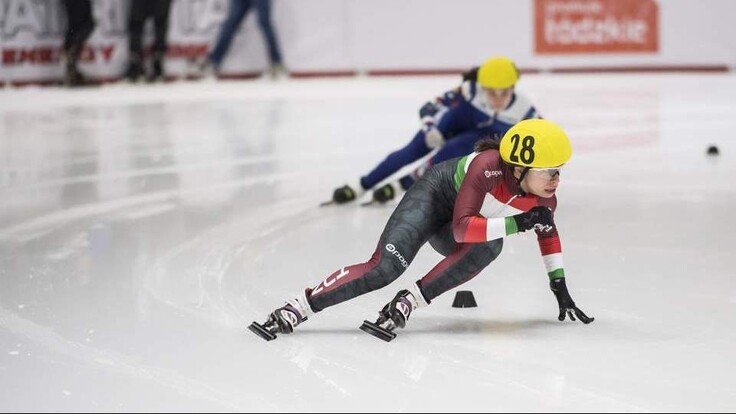 Jászapáti Petra 500 méteren ezüstérmes, összetettben 4. a junior vb-n