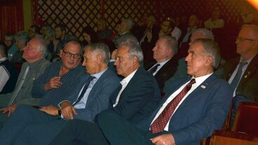 Konferencia Tiszavasváriban, az ötkarika jegyében