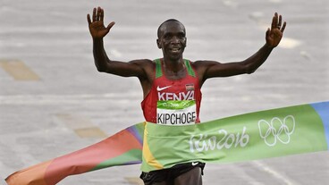 „Légy türelmes és gondolkodj pozítivan” – üzeni Eliud Kipchoge, a maratonfutás olimpiai bajnoka