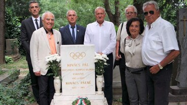 Hatszoros olimpiai bajnok vívókra emlékeztek