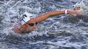 Az olimpiai negyedik nyíltvízi úszó Olasz Anna világkupát nyert