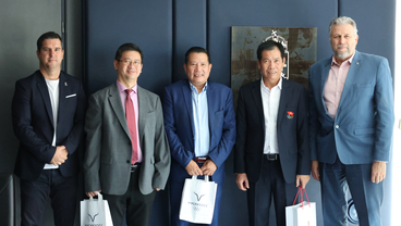 Vietnami diplomaták látogattak a Magyar Olimpiai Bizottsághoz