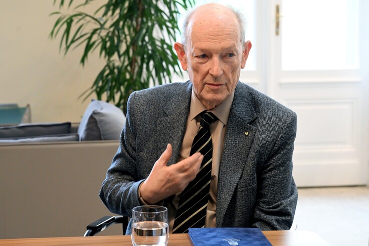novotny_radnoti85_5