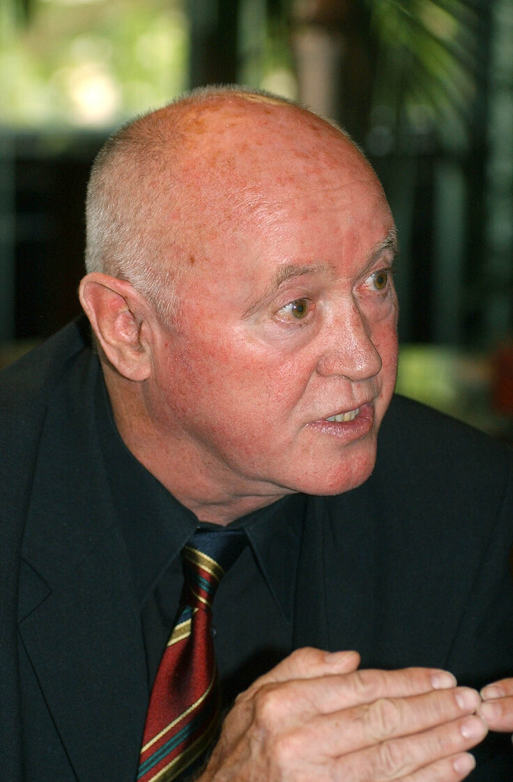 Deutsch Tamás elismeréseket adott át