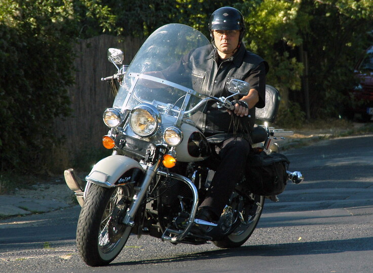 Személy - Hargitay András