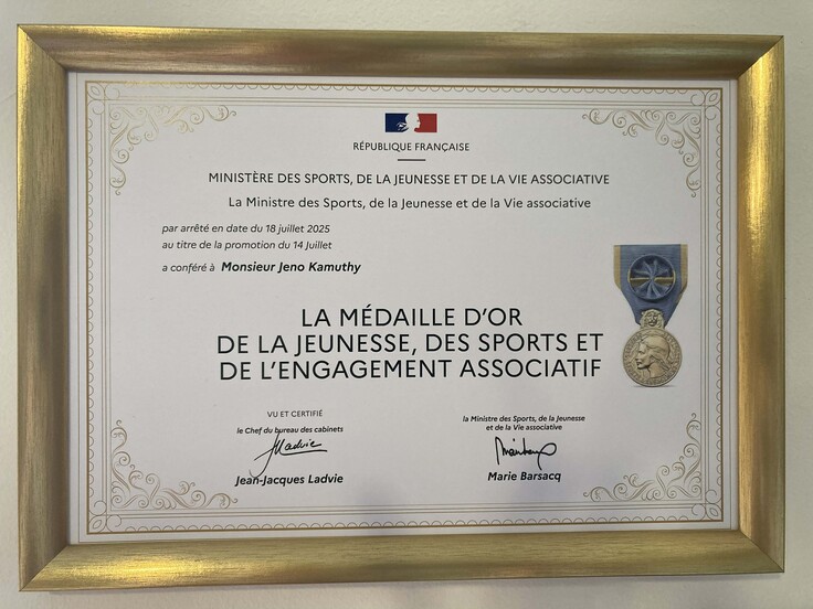 kamuti_jeno_francia2026