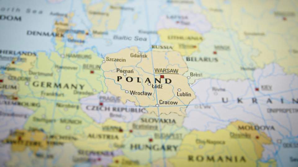 Katowice visszalép, a lengyelek nem