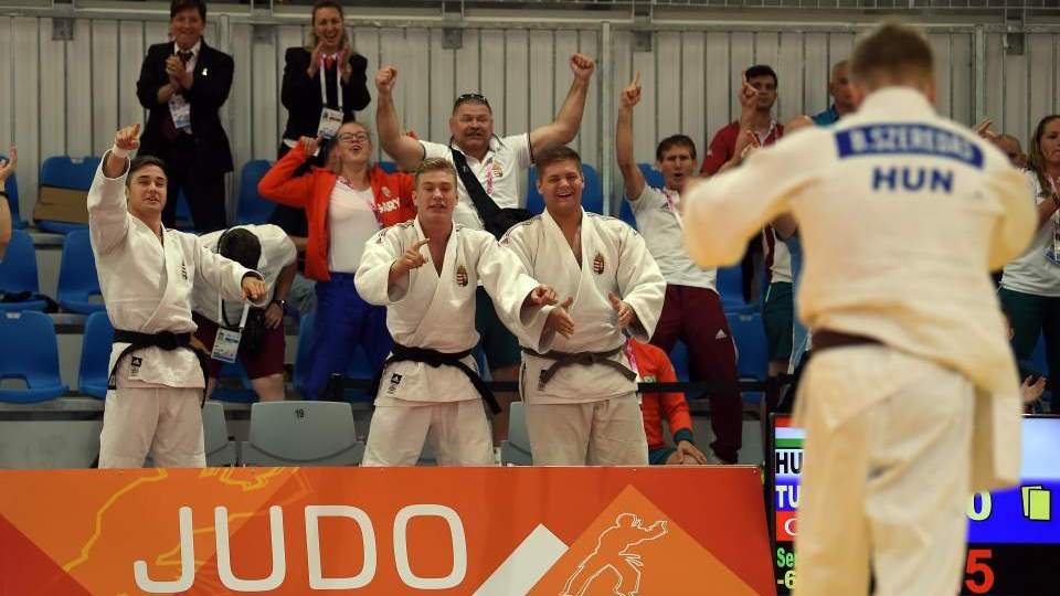 Csapatbronz zárásként a tatamiról