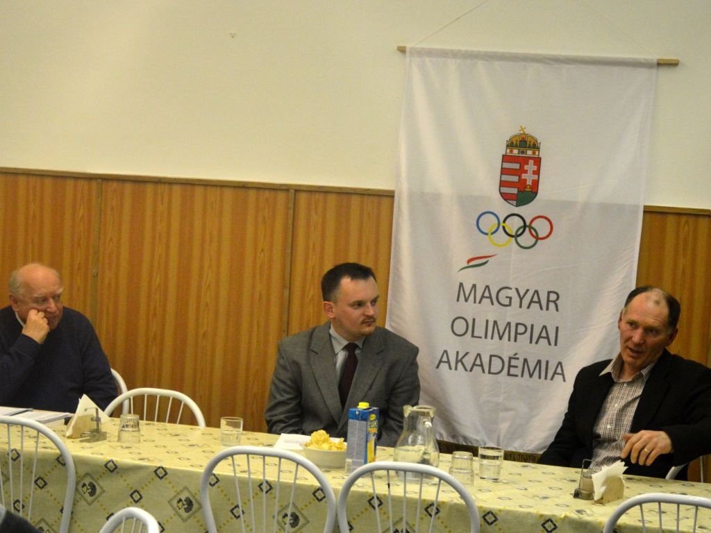 Kerékpáros olimpikonnal kezdte az évet a Csanádi Baráti Kör 