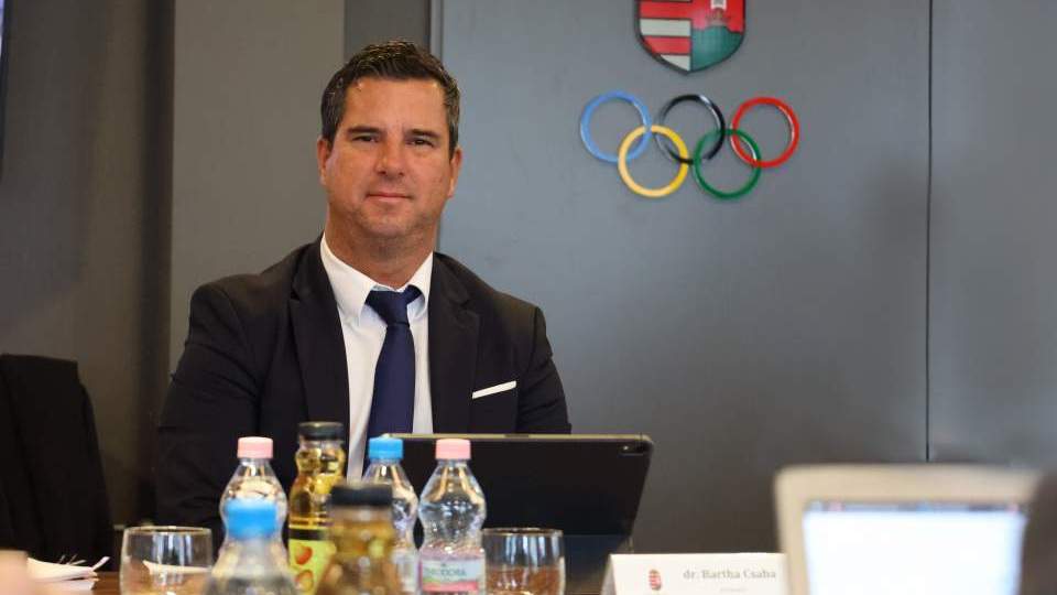 Dr. Bartha Csaba operatív igazgatóként irányít a MOB-ban