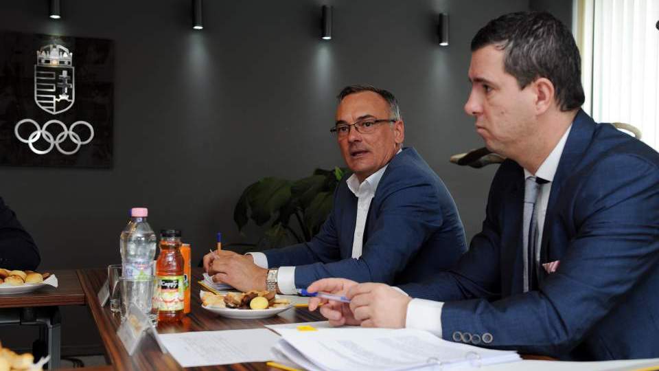 Csapatvezetők személyéről is döntött a MOB elnöksége