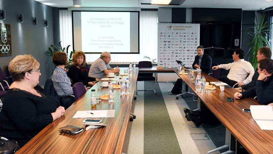 A tokiói előkészületekről is tárgyalt az orvosbizottság 