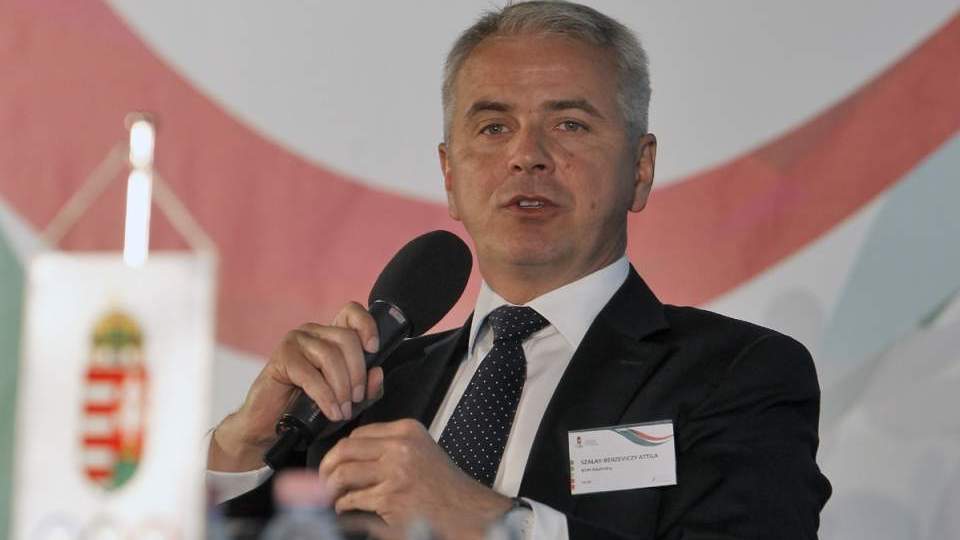 A MOB stratégiai tanácsadója lesz a volt tőzsdeelnök 