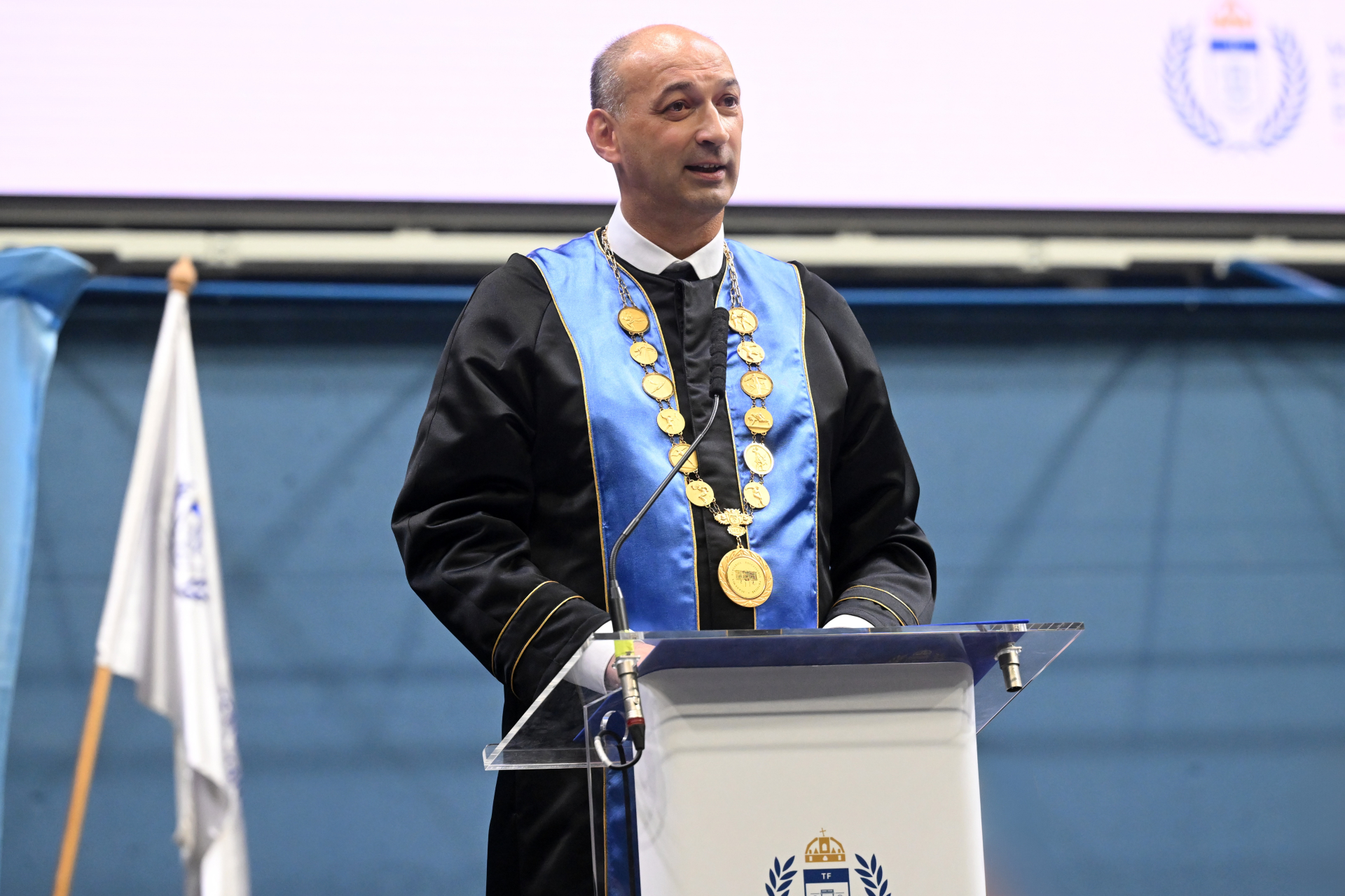 Újabb öt évre Sterbenz Tamás a TF rektora