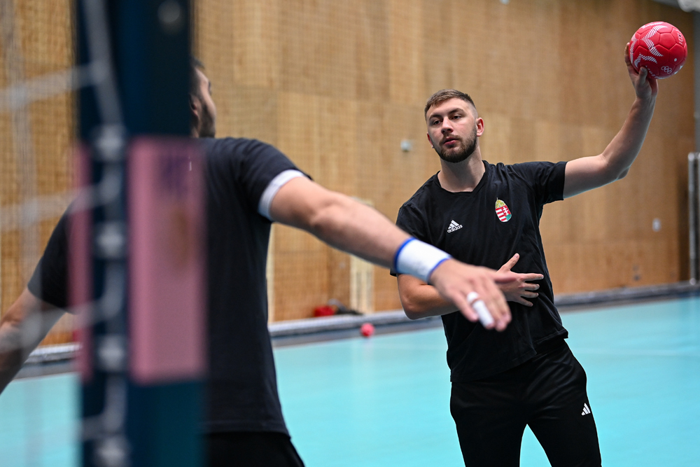 20240725 MA ferfi kezilabda edzes 07