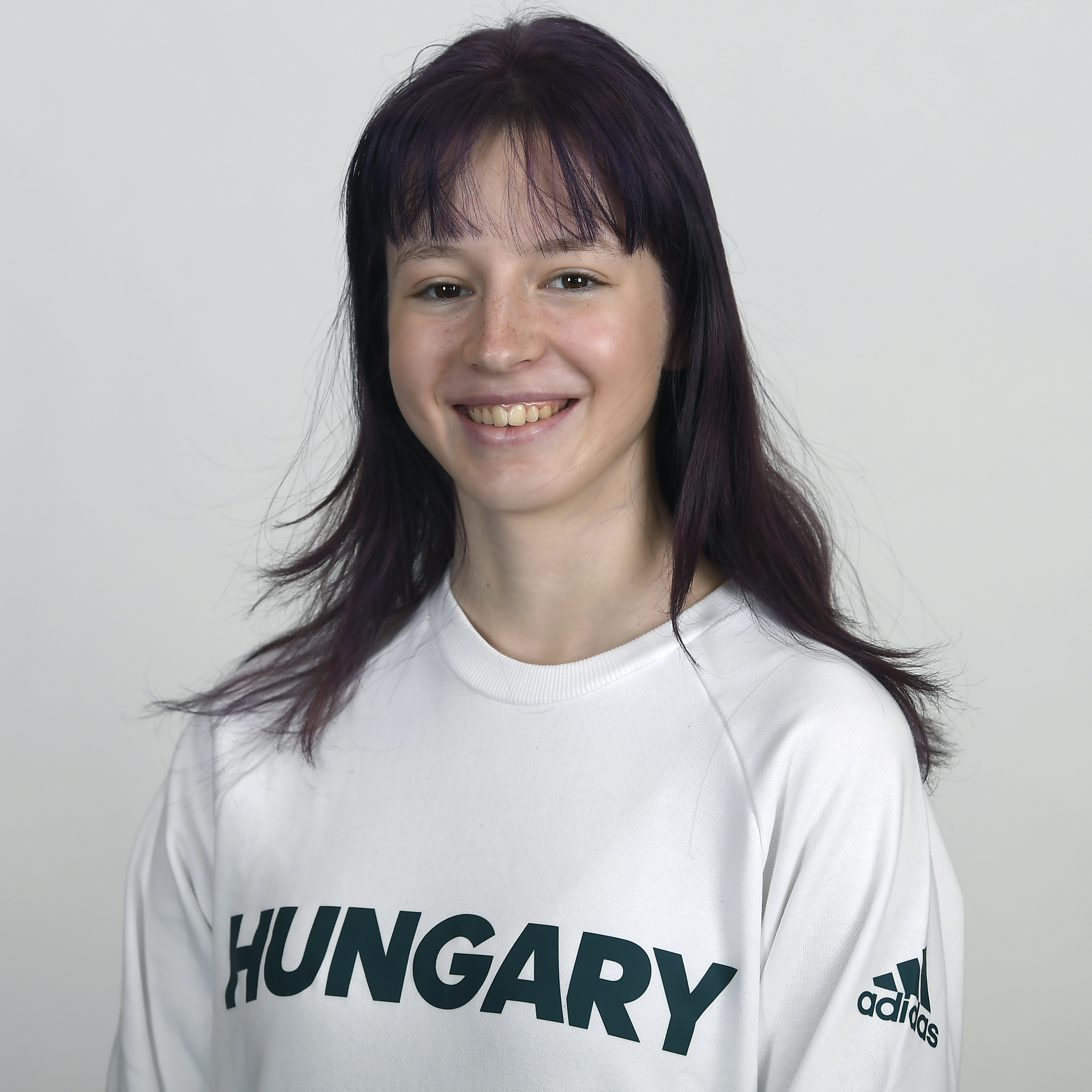 Bozóki-Laura.jpg