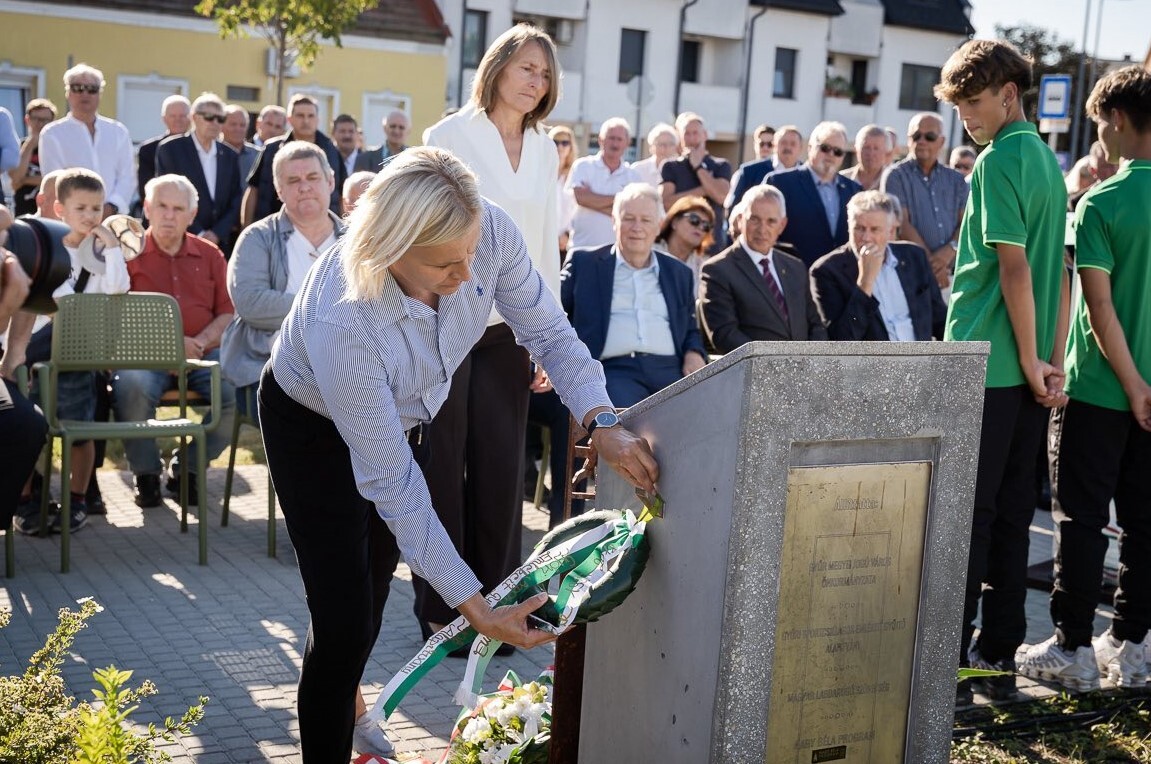 Győr_Palotai_Károly_emlékhely_avató_20250911_2.jpg