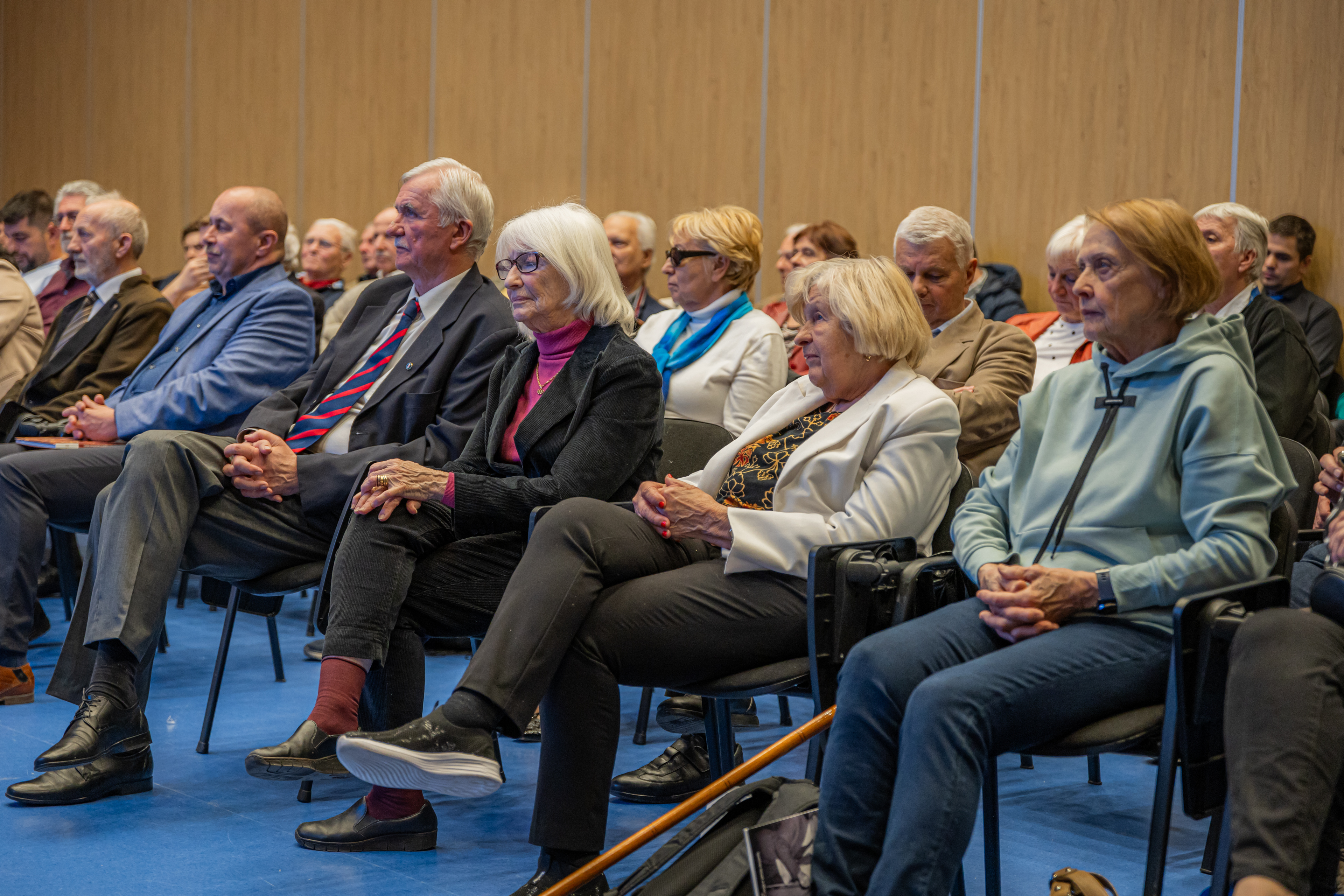 24 03 21 könyvbemutató 1634