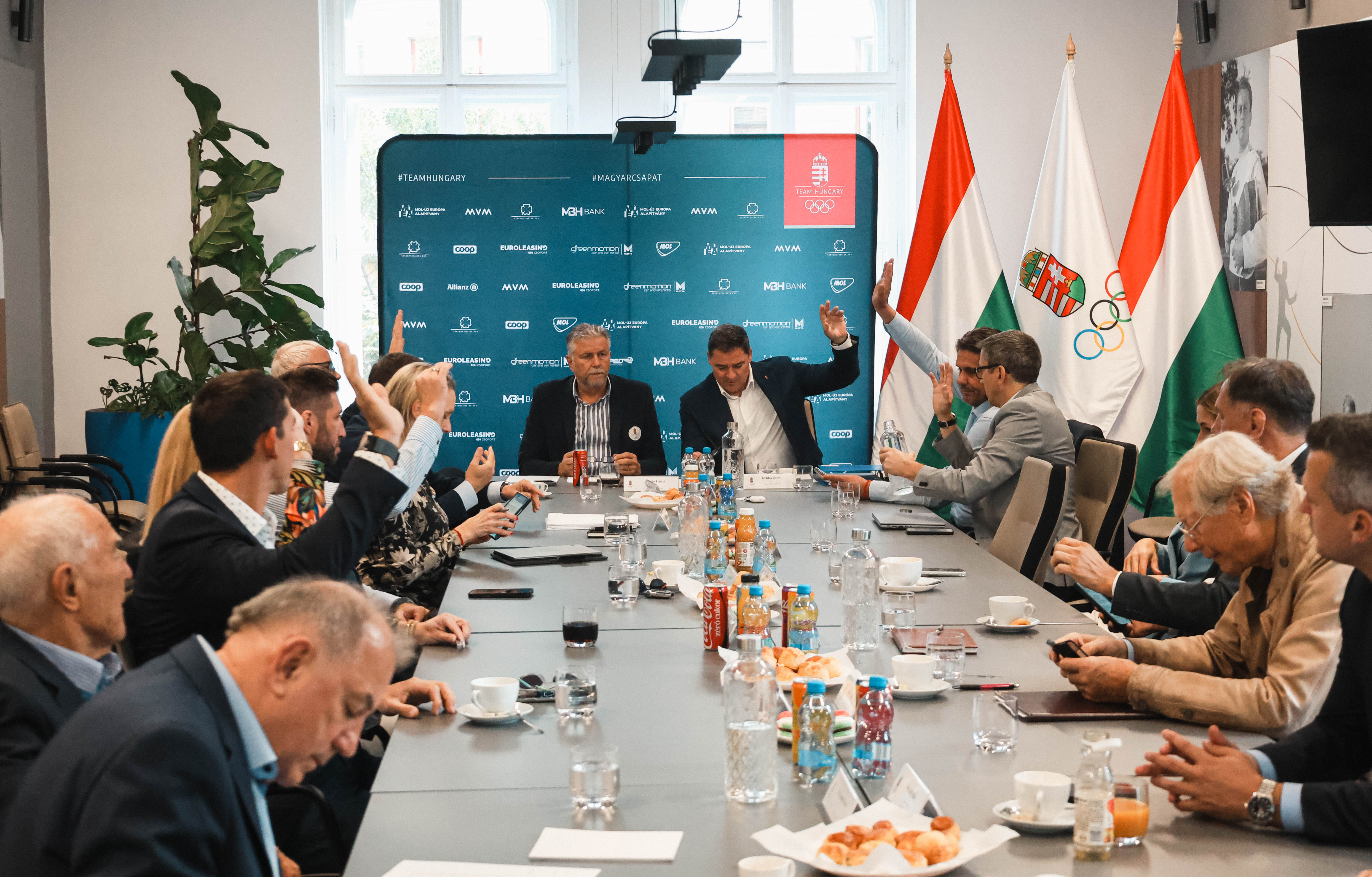 A jövő évi eseményeket is tárgyalta a MOB elnöksége