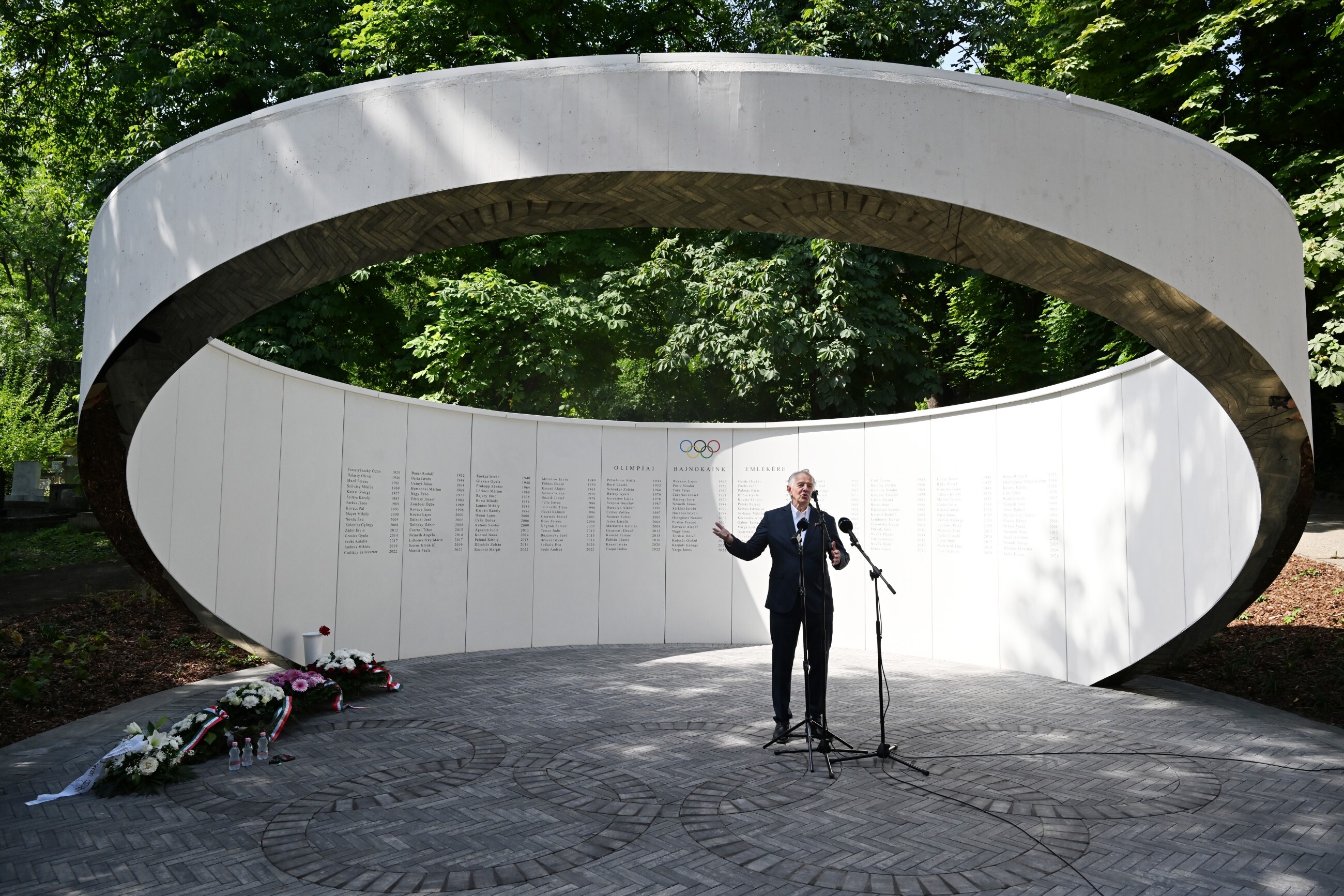20240710 031 olimpiai emlekmu avatas