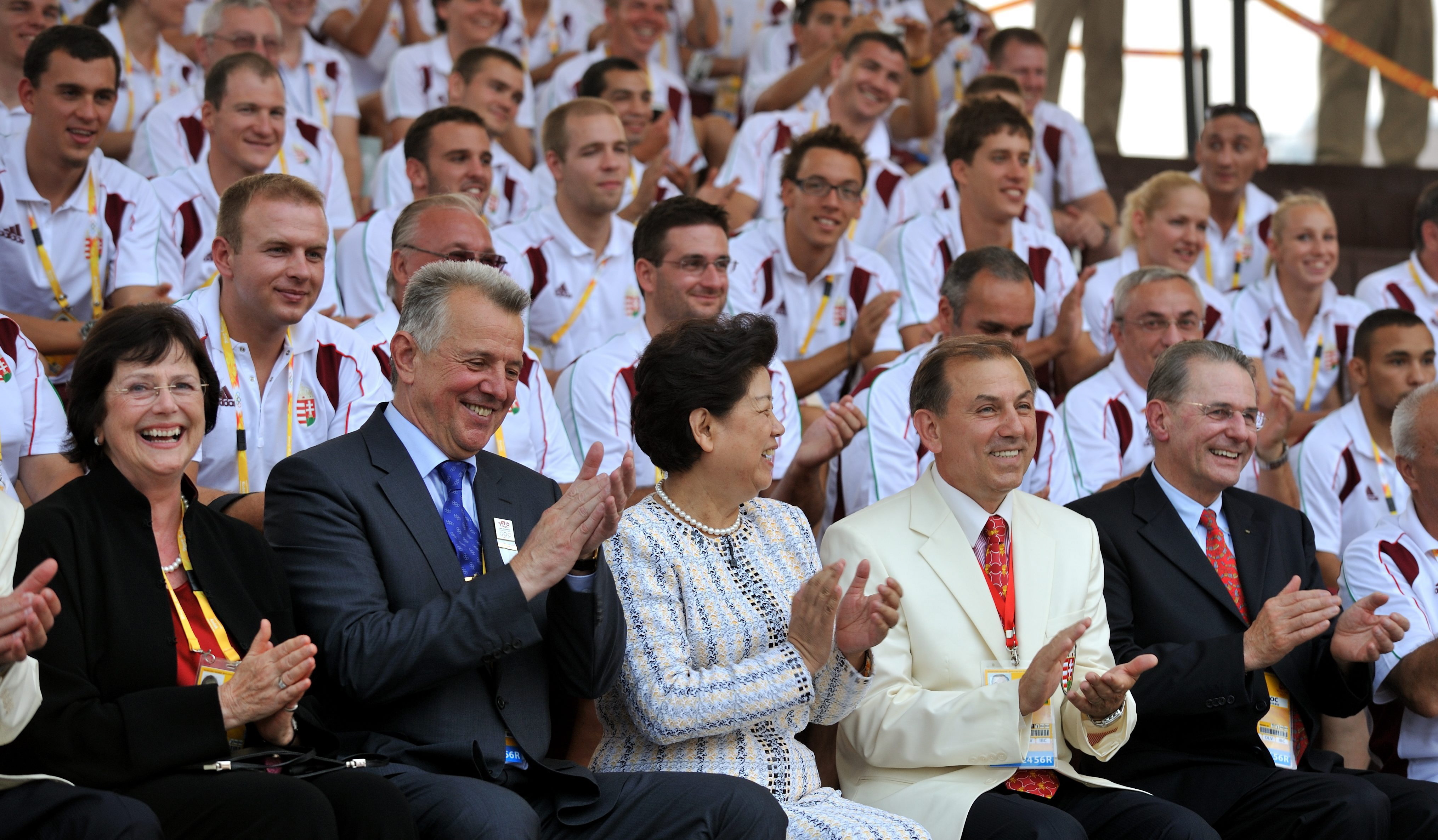 Peking2008 - Magyar zászló felvonása