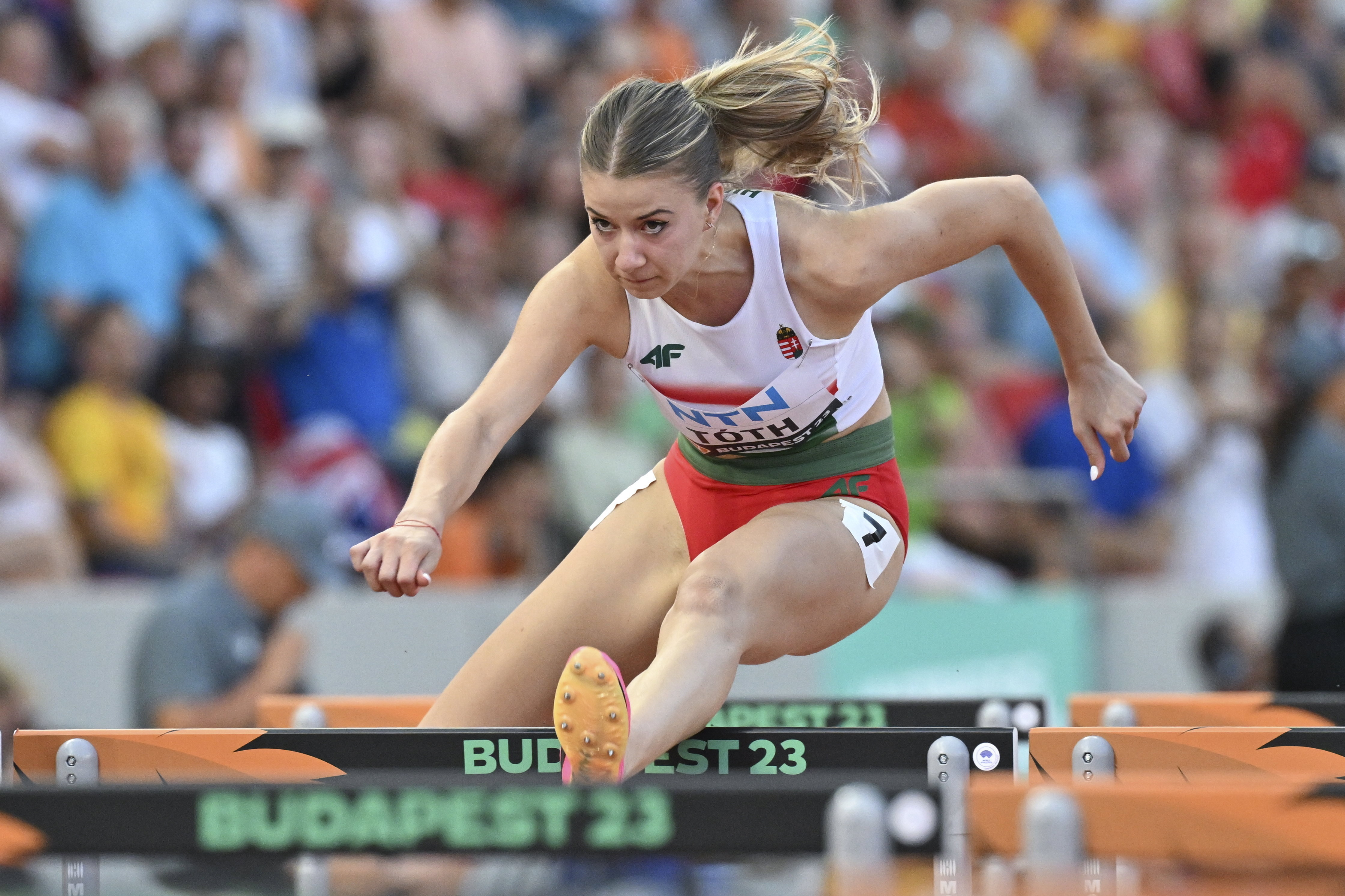 Atlétikai vb - Nõi 100 méteres gátfutás