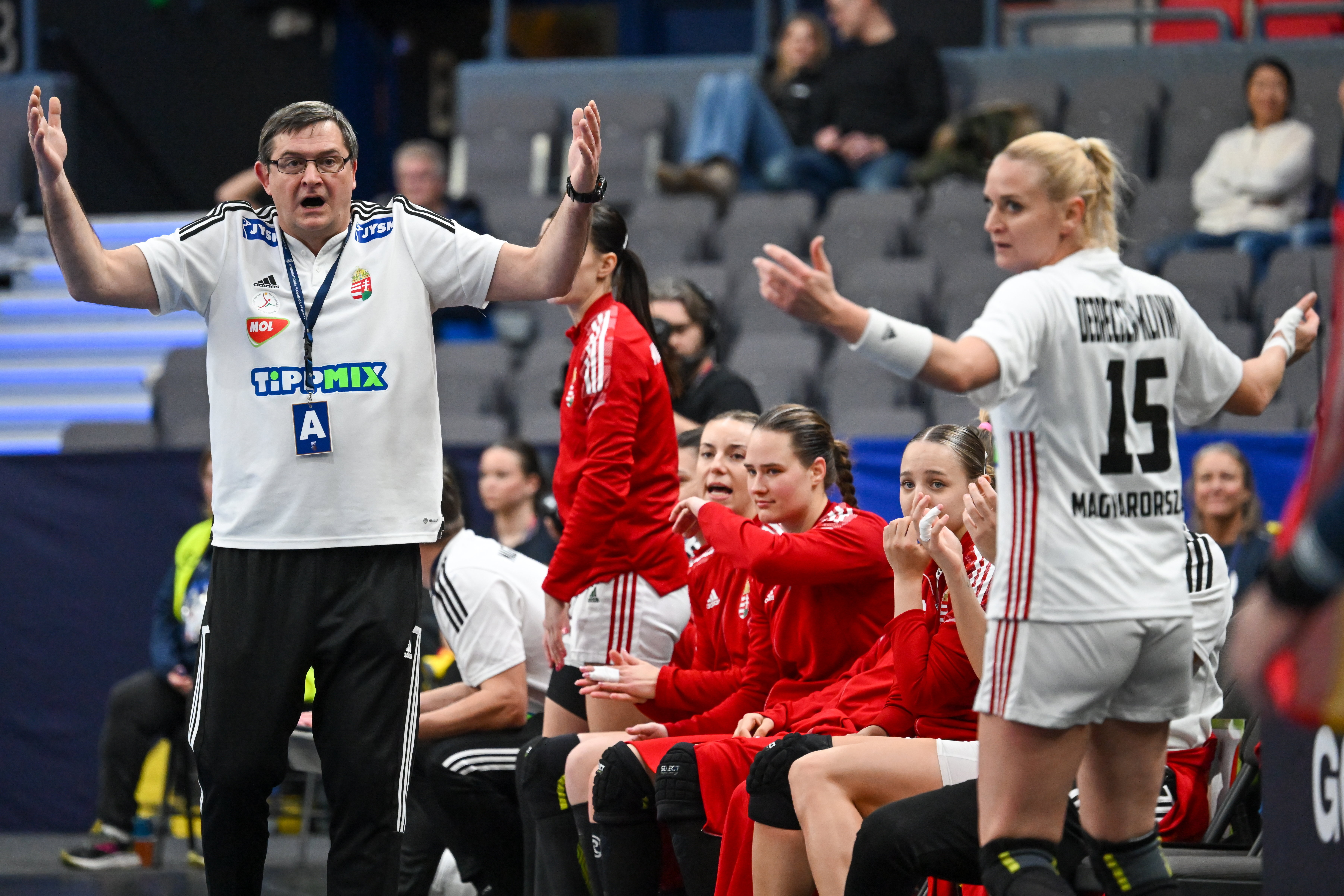 Nõi kézilabda-vb -Magyarország - Horvátország