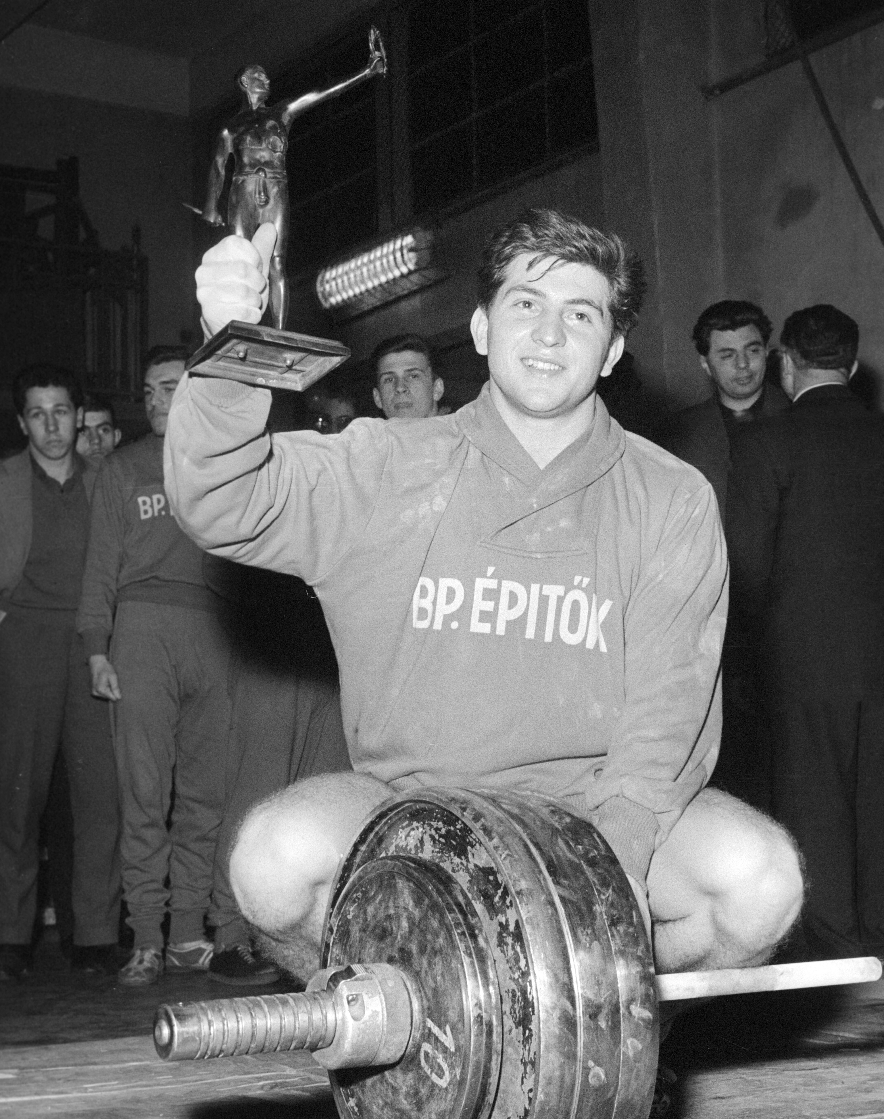 Sport - Súlyemelés - Bakos Károly új ifjúsági világcsúcs