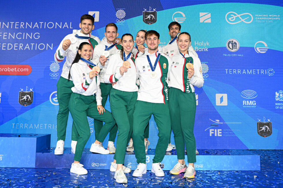 ffi pt női kard csapat vb 2025