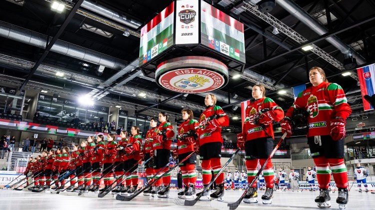 női jégkorong válogatott