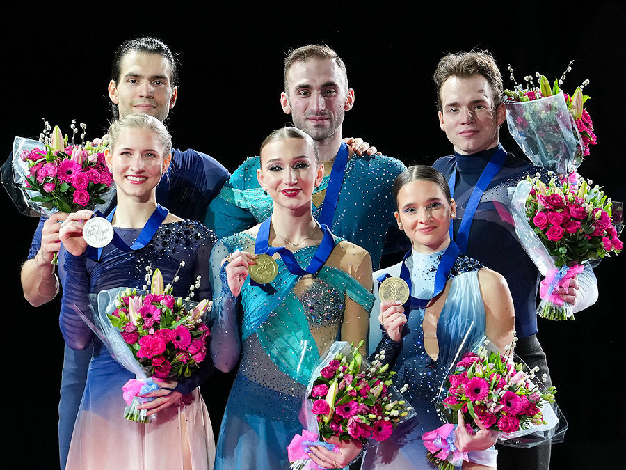 műkorcsolaeb páros 2026