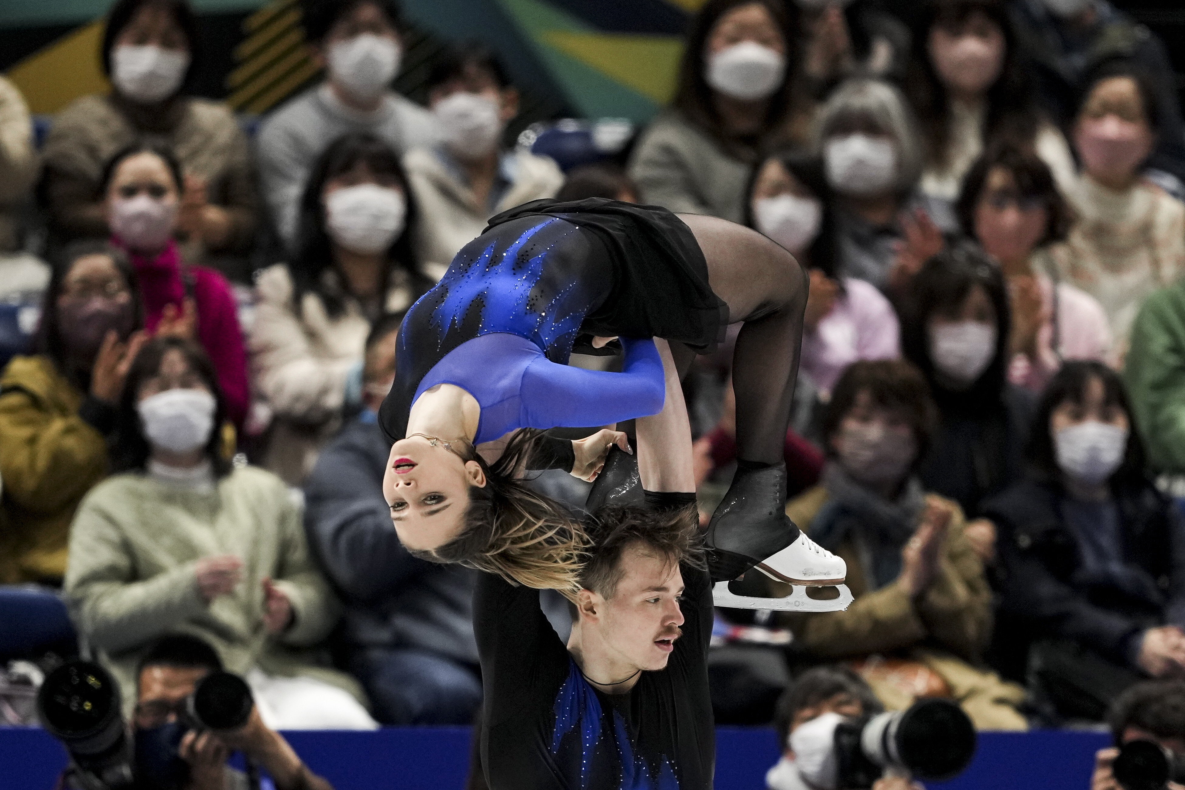 Mûkorcsolya- és jégtánc-vb Japánban