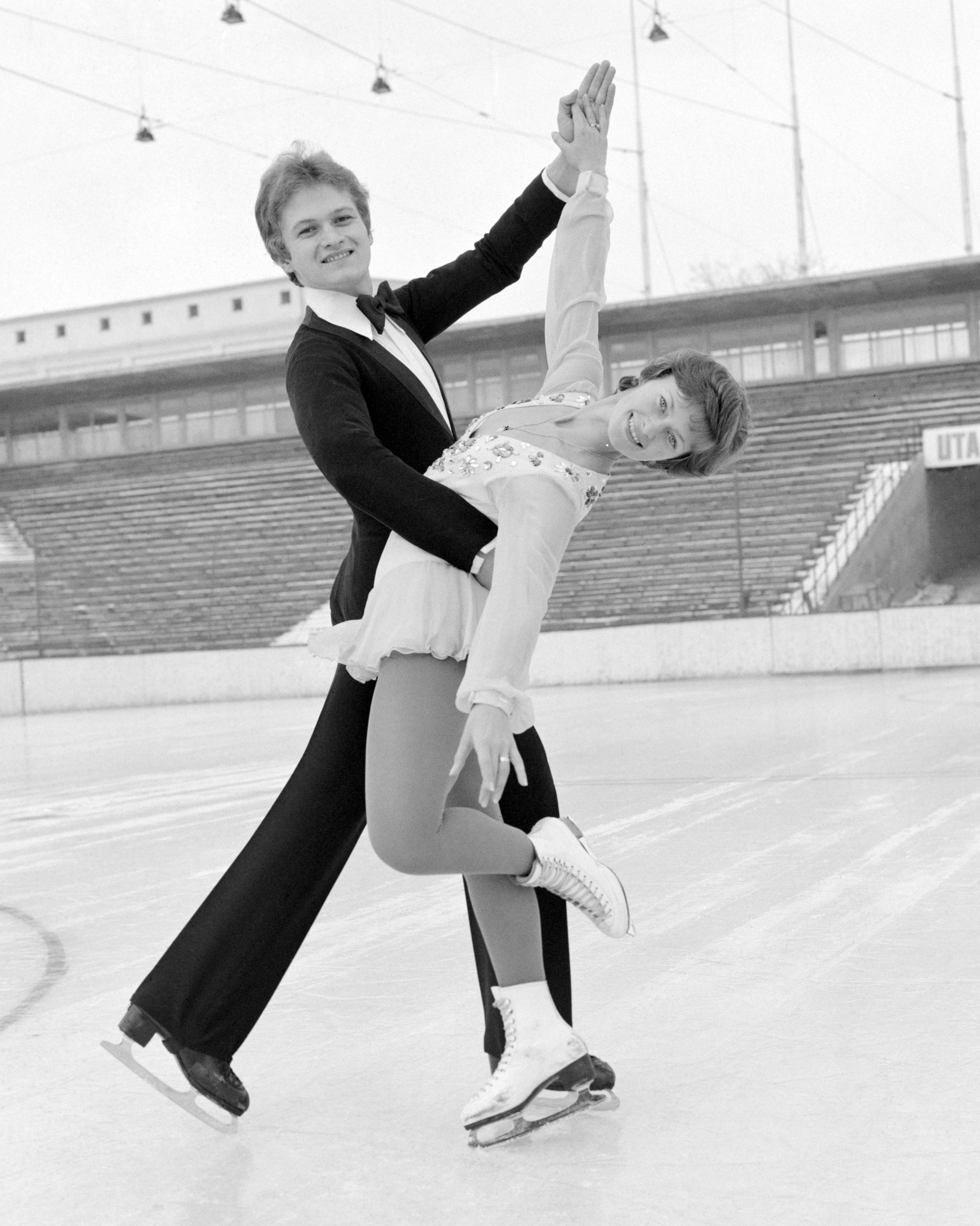 Sport - Mûkorcsolya - Regõczy Krisztina és Sallay András jé