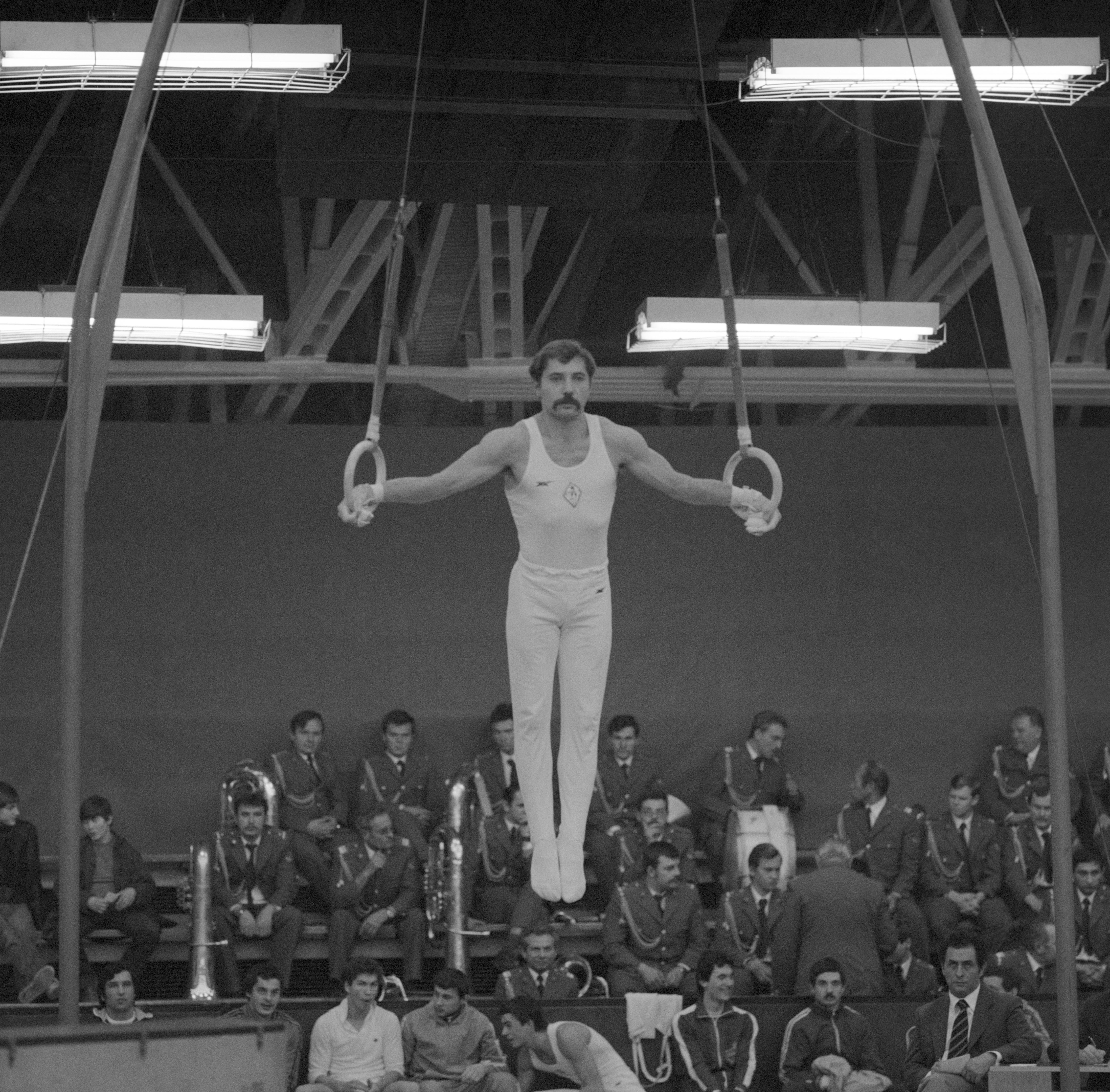 Sport - Mesterfokú tornászbajnokság