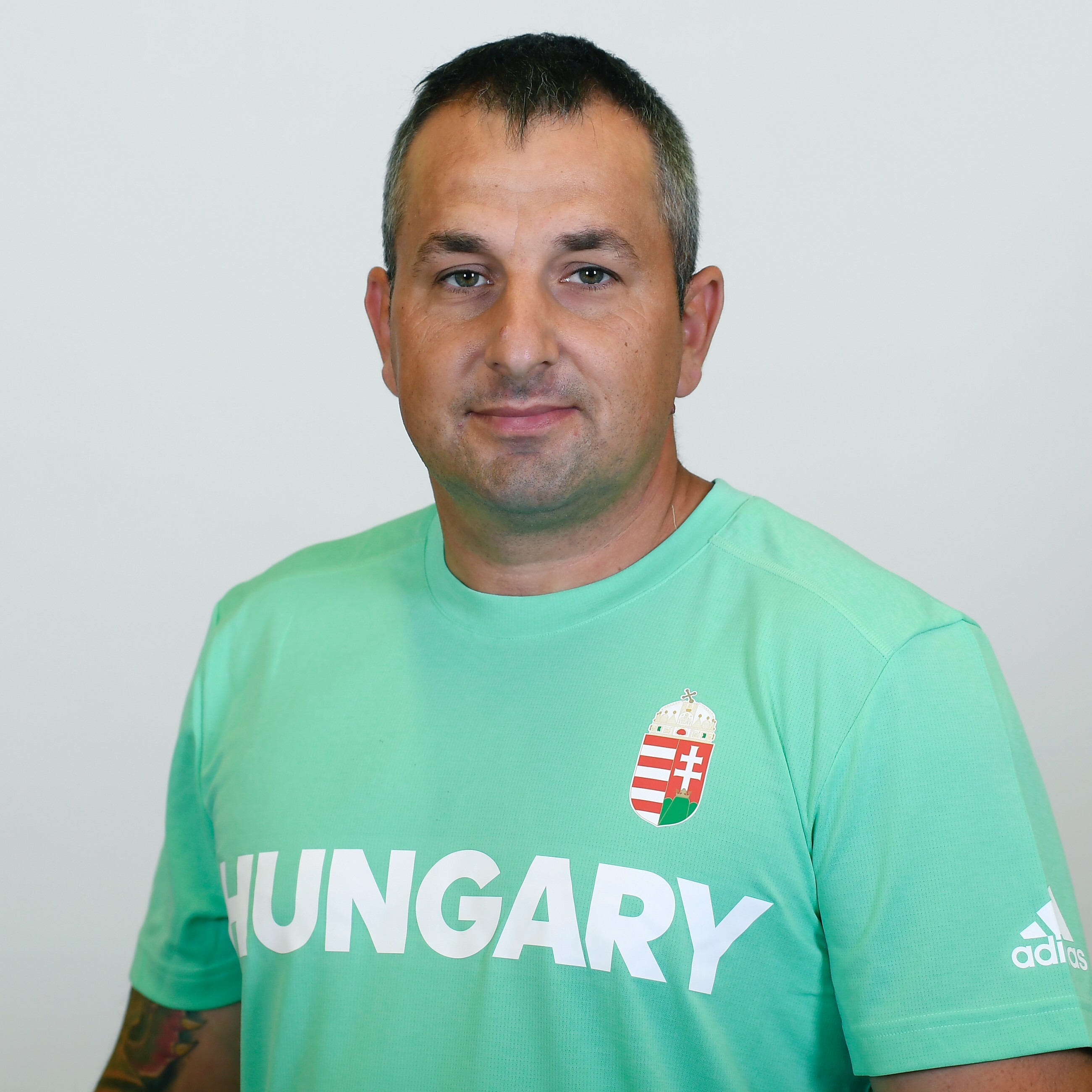 Szíjártó-László.jpg
